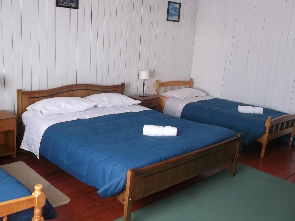 Hospedaje Javiera Puerto Montt Esterno foto